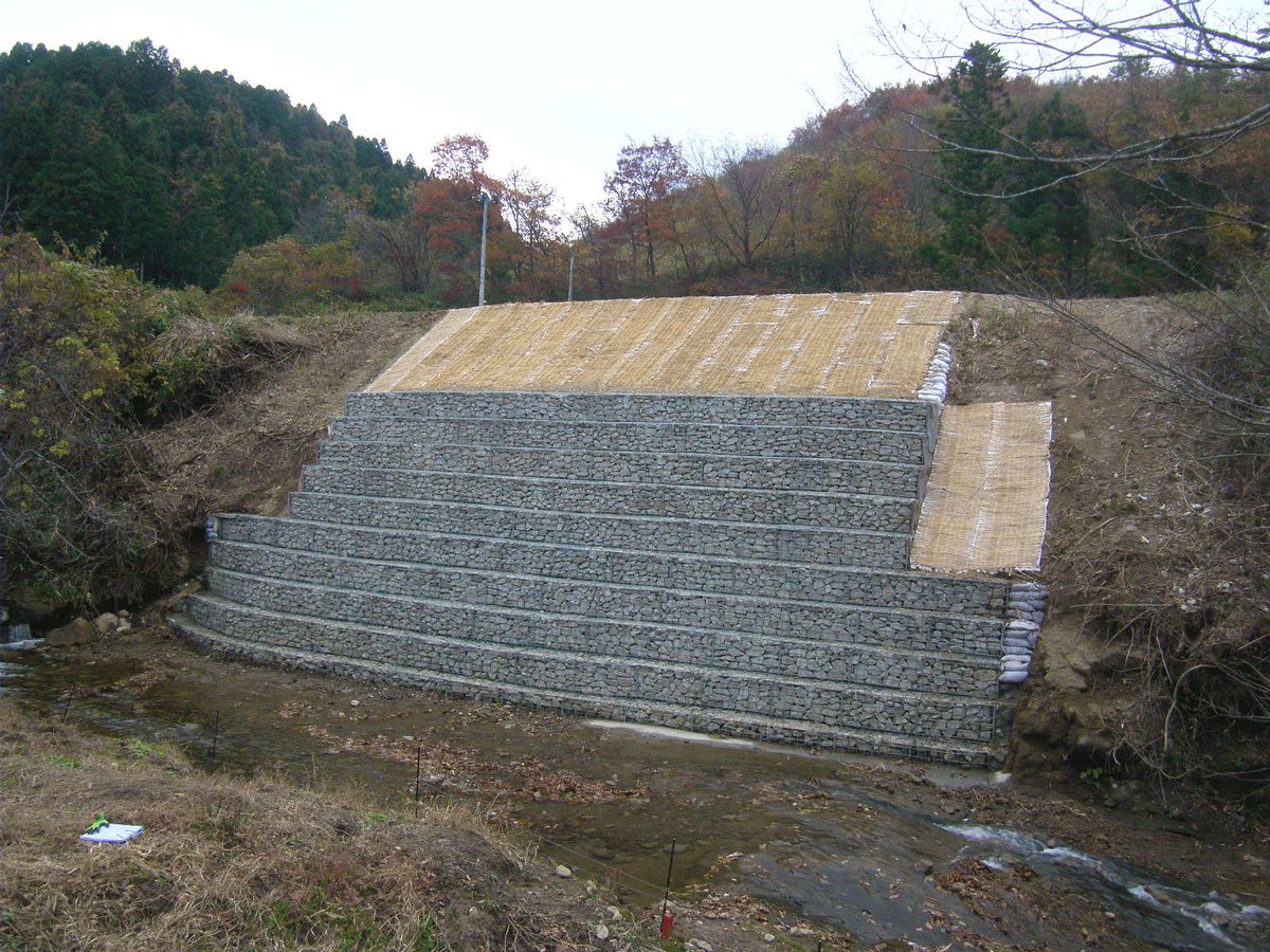 山田川外災害復旧工事